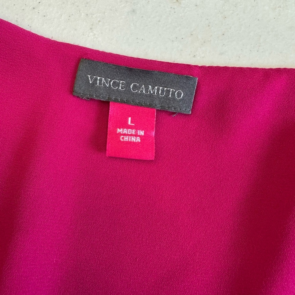 Vince Camuto Fuchsia V-Neck Ruffle Sleeve Blouse - Size L - Picture 4 of 4